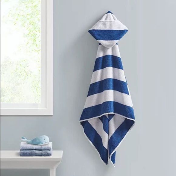 Urban Dreams Cabana Stripe Hooded Towel - Picture 5 of 5